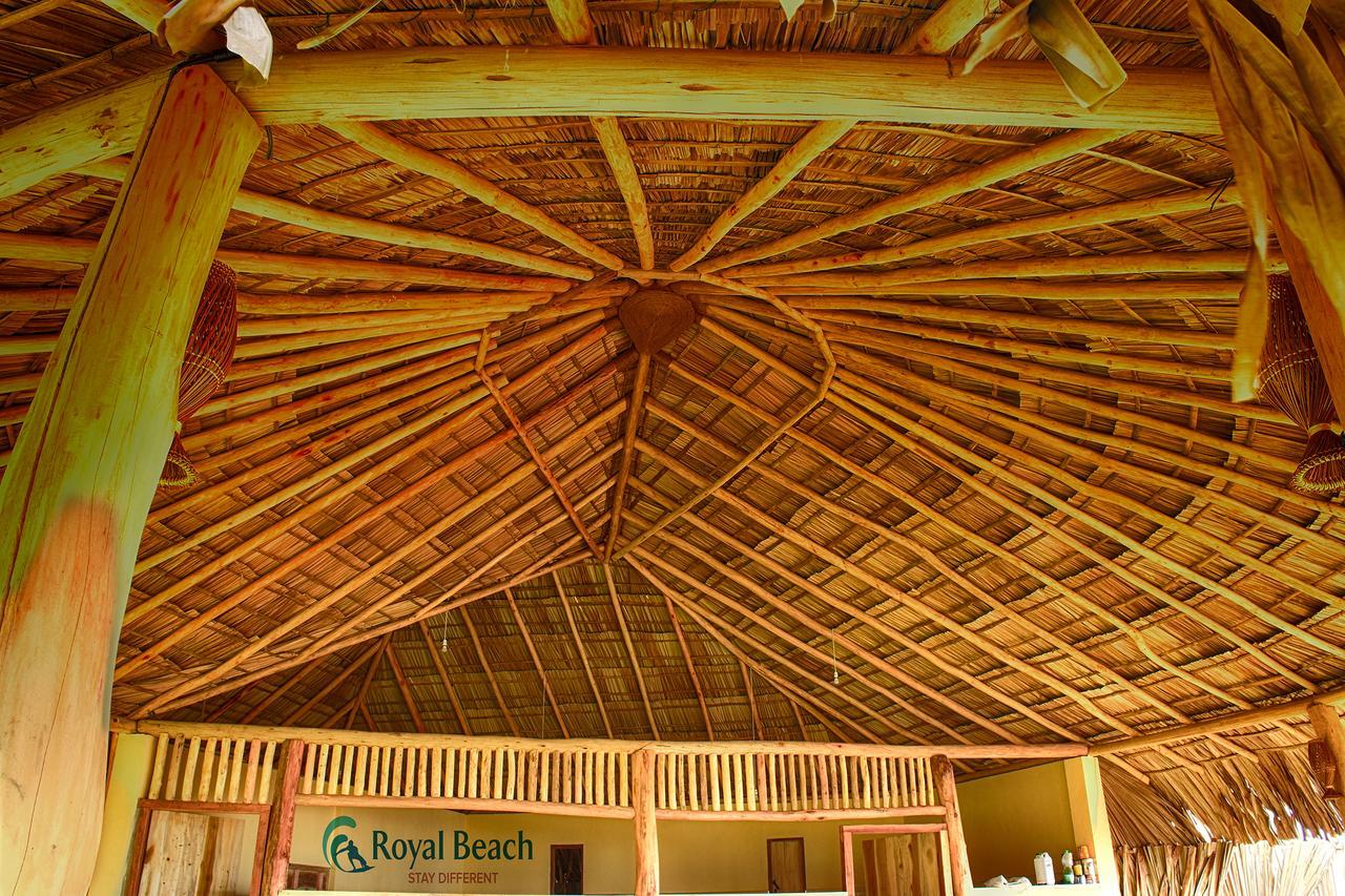 Royal Beach อารูกัมเบย์ ภายนอก รูปภาพ